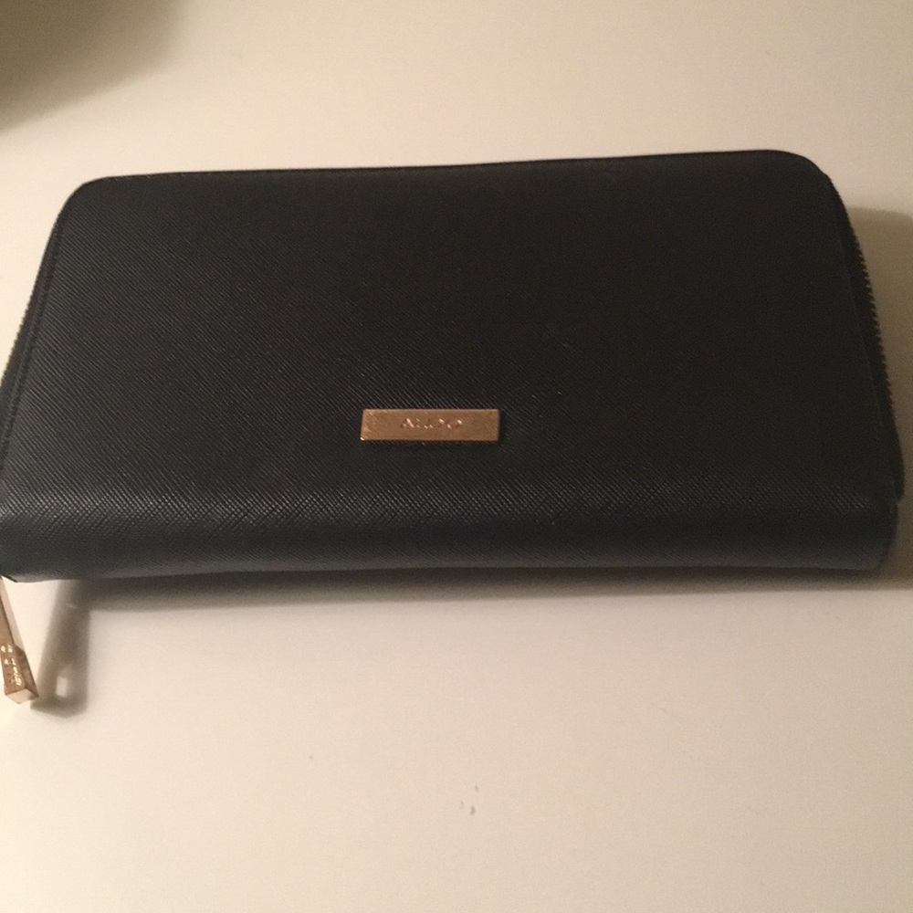 Aldo wallet